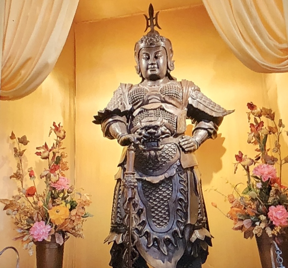 Photo of Skanda Bodhisattva at Hua Zang Si.