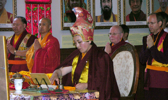 Akou Lamo Rinpoche leading Dharma Assembly at Hua Zang Si in San Francisco.