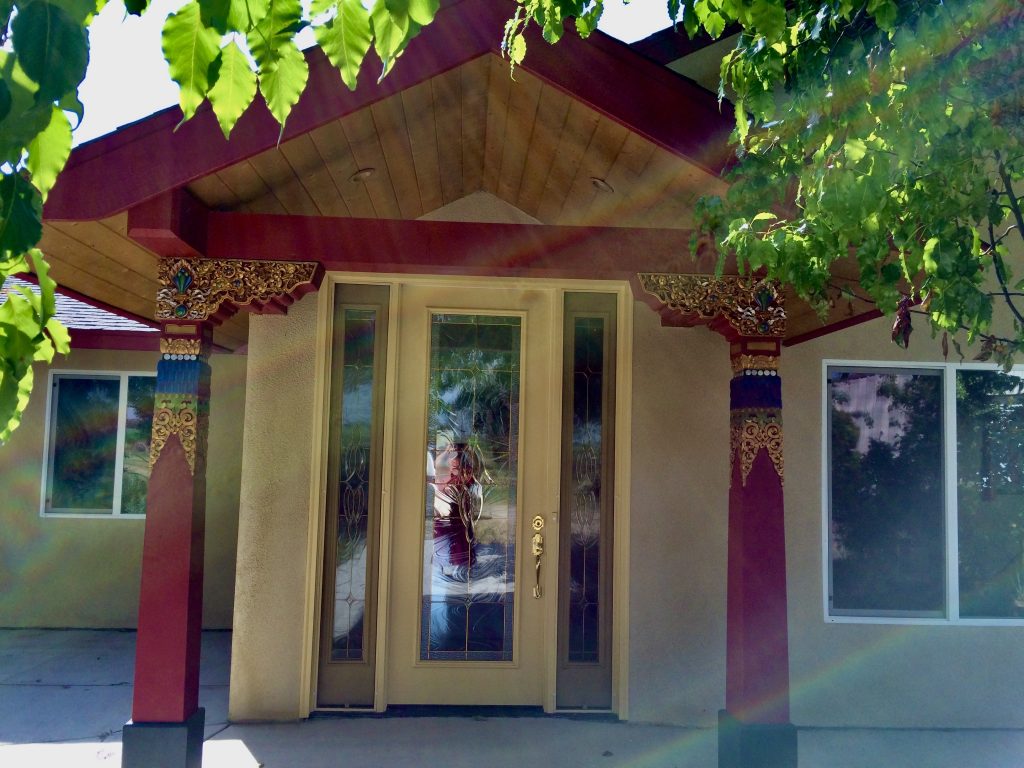 Entry to Holy Vajrasana Temple.  