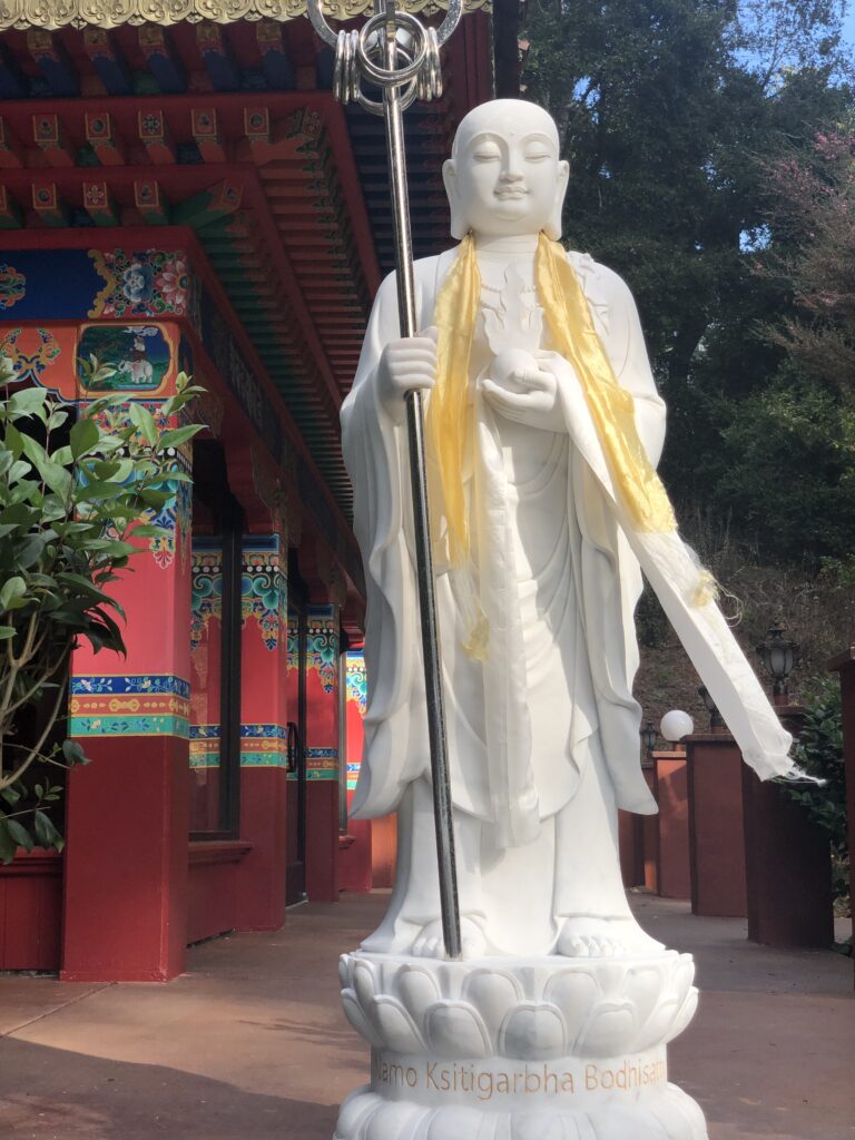 Photo of Statue of Kisitigarbhra at Wish-Fulfilling Temple, Land of Medicine Buddha.